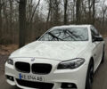 Белый БМВ 5 Серия, объемом двигателя 3 л и пробегом 144 тыс. км за 19000 $, фото 1 на Automoto.ua