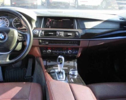 Белый БМВ 5 Серия, объемом двигателя 3 л и пробегом 74 тыс. км за 14500 $, фото 7 на Automoto.ua