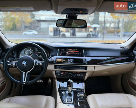 Білий БМВ 5 Серія, об'ємом двигуна 2 л та пробігом 127 тис. км за 17500 $, фото 11 на Automoto.ua