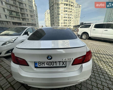 Білий БМВ 5 Серія, об'ємом двигуна 2 л та пробігом 195 тис. км за 14300 $, фото 6 на Automoto.ua