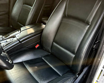 Белый БМВ 5 Серия, объемом двигателя 2 л и пробегом 150 тыс. км за 15999 $, фото 28 на Automoto.ua