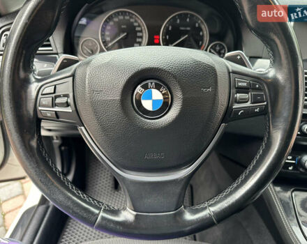 БМВ 5 Серия 2016 в Ивано-Франковске на Automoto.ua Белый БМВ 5 Серия, объемом двигателя 2 л и пробегом 230 тыс. км за 15450 $, фото 115 на Automoto.ua