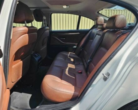 Белый БМВ 5 Серия, объемом двигателя 2 л и пробегом 78 тыс. км за 16800 $, фото 9 на Automoto.ua