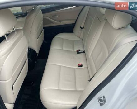 БМВ 5 Серия 2016 в Львове на Automoto.ua Белый БМВ 5 Серия, объемом двигателя 2.98 л и пробегом 167 тыс. км за 18300 $, фото 12 на Automoto.ua