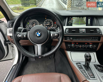 Белый БМВ 5 Серия, объемом двигателя 3 л и пробегом 156 тыс. км за 20499 $, фото 53 на Automoto.ua