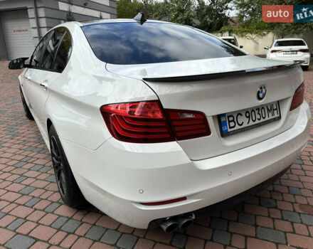 БМВ 5 Серия 2016 в Ивано-Франковске на Automoto.ua Белый БМВ 5 Серия, объемом двигателя 2 л и пробегом 230 тыс. км за 15450 $, фото 57 на Automoto.ua