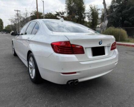 Белый БМВ 5 Серия, объемом двигателя 2 л и пробегом 99 тыс. км за 9000 $, фото 4 на Automoto.ua