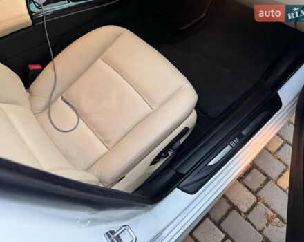 Білий БМВ 5 Серія, об'ємом двигуна 3 л та пробігом 155 тис. км за 17700 $, фото 32 на Automoto.ua