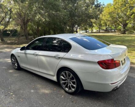 Білий БМВ 5 Серія, об'ємом двигуна 2 л та пробігом 77 тис. км за 9999 $, фото 6 на Automoto.ua