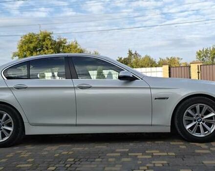 Білий БМВ 5 Серія, об'ємом двигуна 2 л та пробігом 24 тис. км за 23500 $, фото 21 на Automoto.ua