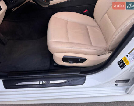 Білий БМВ 5 Серія, об'ємом двигуна 3 л та пробігом 155 тис. км за 17700 $, фото 25 на Automoto.ua