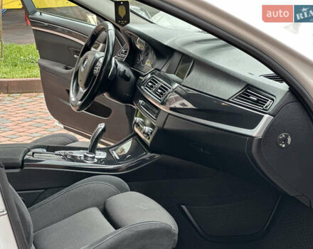 БМВ 5 Серия 2016 в Ивано-Франковске на Automoto.ua Белый БМВ 5 Серия, объемом двигателя 2 л и пробегом 230 тыс. км за 15450 $, фото 156 на Automoto.ua