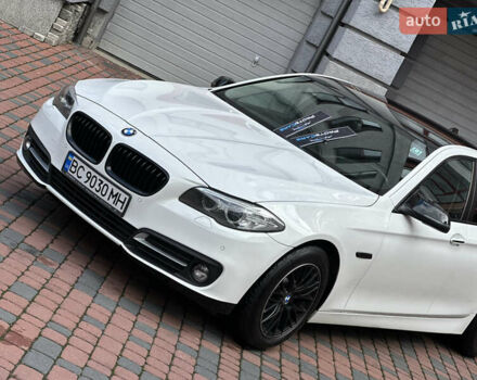 БМВ 5 Серия 2016 в Ивано-Франковске на Automoto.ua Белый БМВ 5 Серия, объемом двигателя 2 л и пробегом 230 тыс. км за 15450 $, фото 20 на Automoto.ua