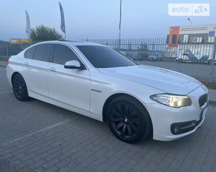Белый БМВ 5 Серия, объемом двигателя 2 л и пробегом 171 тыс. км за 22600 $, фото 3 на Automoto.ua
