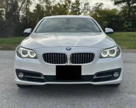 Белый БМВ 5 Серия, объемом двигателя 2 л и пробегом 99 тыс. км за 9000 $, фото 1 на Automoto.ua