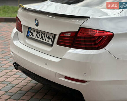 БМВ 5 Серия 2016 в Ивано-Франковске на Automoto.ua Белый БМВ 5 Серия, объемом двигателя 2 л и пробегом 230 тыс. км за 15450 $, фото 40 на Automoto.ua