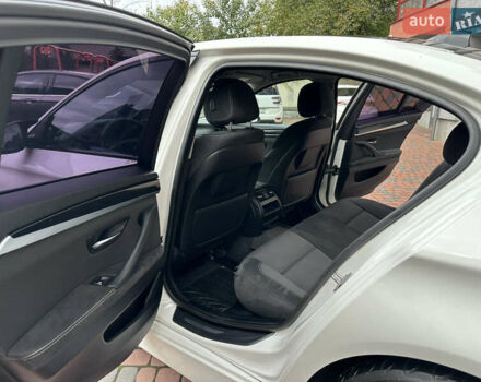 БМВ 5 Серия 2016 в Ивано-Франковске на Automoto.ua Белый БМВ 5 Серия, объемом двигателя 2 л и пробегом 230 тыс. км за 15450 $, фото 162 на Automoto.ua