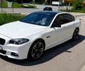 Білий БМВ 5 Серія, об'ємом двигуна 2 л та пробігом 204 тис. км за 17000 $, фото 1 на Automoto.ua