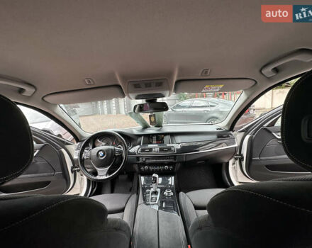 БМВ 5 Серия 2016 в Ивано-Франковске на Automoto.ua Белый БМВ 5 Серия, объемом двигателя 2 л и пробегом 230 тыс. км за 15450 $, фото 143 на Automoto.ua