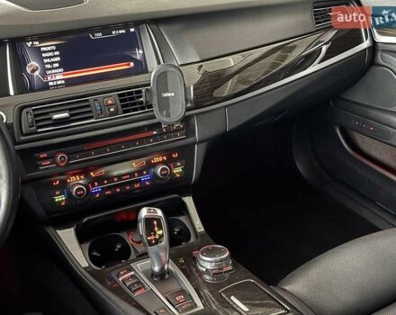 Білий БМВ 5 Серія, об'ємом двигуна 2 л та пробігом 173 тис. км за 21940 $, фото 13 на Automoto.ua