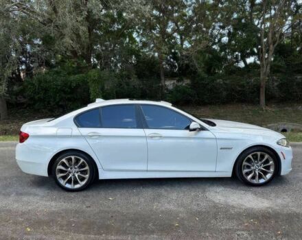 Білий БМВ 5 Серія, об'ємом двигуна 2 л та пробігом 77 тис. км за 9999 $, фото 3 на Automoto.ua