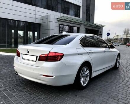 Белый БМВ 5 Серия, объемом двигателя 2 л и пробегом 132 тыс. км за 17300 $, фото 6 на Automoto.ua