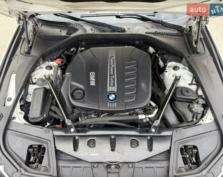 БМВ 5 Серия 2016 в Коростене на Automoto.ua Белый БМВ 5 Серия, объемом двигателя 2.99 л и пробегом 230 тыс. км за 25999 $, фото 38 на Automoto.ua