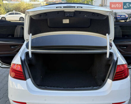 Белый БМВ 5 Серия, объемом двигателя 2 л и пробегом 148 тыс. км за 18800 $, фото 71 на Automoto.ua