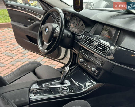 БМВ 5 Серия 2016 в Ивано-Франковске на Automoto.ua Белый БМВ 5 Серия, объемом двигателя 2 л и пробегом 230 тыс. км за 15450 $, фото 157 на Automoto.ua