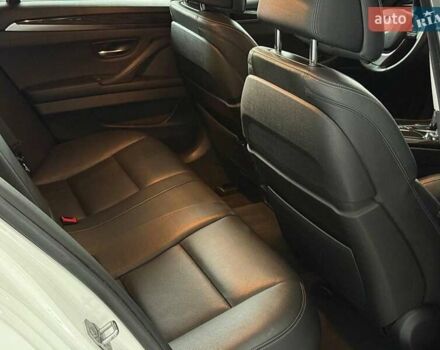 Білий БМВ 5 Серія, об'ємом двигуна 2 л та пробігом 173 тис. км за 21940 $, фото 21 на Automoto.ua