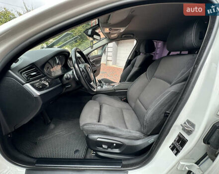 БМВ 5 Серия 2016 в Ивано-Франковске на Automoto.ua Белый БМВ 5 Серия, объемом двигателя 2 л и пробегом 230 тыс. км за 15450 $, фото 136 на Automoto.ua