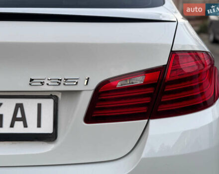 Білий БМВ 5 Серія, об'ємом двигуна 3 л та пробігом 155 тис. км за 17700 $, фото 11 на Automoto.ua