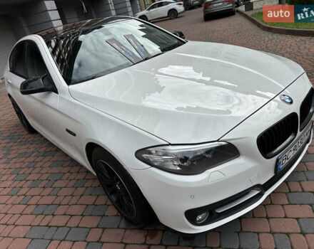 БМВ 5 Серия 2016 в Ивано-Франковске на Automoto.ua Белый БМВ 5 Серия, объемом двигателя 2 л и пробегом 230 тыс. км за 15450 $, фото 85 на Automoto.ua