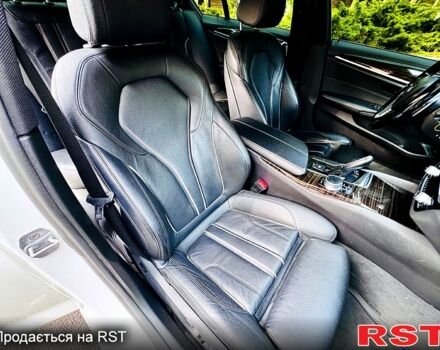 Белый БМВ 5 Серия, объемом двигателя 2 л и пробегом 280 тыс. км за 23500 $, фото 10 на Automoto.ua