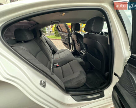 БМВ 5 Серия 2016 в Ивано-Франковске на Automoto.ua Белый БМВ 5 Серия, объемом двигателя 2 л и пробегом 230 тыс. км за 15450 $, фото 182 на Automoto.ua