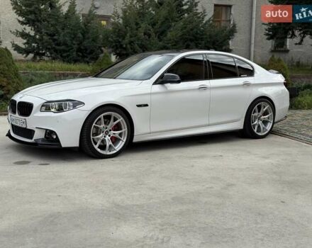 БМВ 5 Серия 2016 в Коростене на Automoto.ua Белый БМВ 5 Серия, объемом двигателя 2.99 л и пробегом 230 тыс. км за 25999 $, фото 2 на Automoto.ua