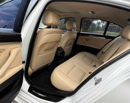 Белый БМВ 5 Серия, объемом двигателя 2 л и пробегом 72 тыс. км за 9000 $, фото 12 на Automoto.ua