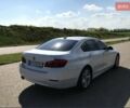 Белый БМВ 5 Серия, объемом двигателя 2 л и пробегом 132 тыс. км за 17300 $, фото 2 на Automoto.ua