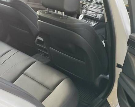 Білий БМВ 5 Серія, об'ємом двигуна 2 л та пробігом 24 тис. км за 23500 $, фото 12 на Automoto.ua