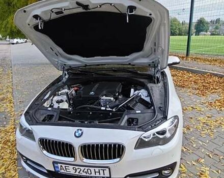 Білий БМВ 5 Серія, об'ємом двигуна 2 л та пробігом 24 тис. км за 23500 $, фото 17 на Automoto.ua