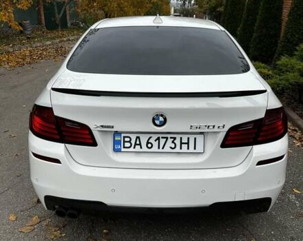 Білий БМВ 5 Серія, об'ємом двигуна 2 л та пробігом 84 тис. км за 25500 $, фото 13 на Automoto.ua