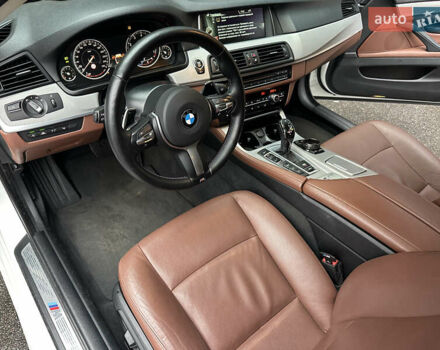 Белый БМВ 5 Серия, объемом двигателя 3 л и пробегом 156 тыс. км за 20499 $, фото 35 на Automoto.ua