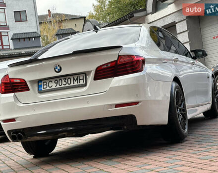 БМВ 5 Серия 2016 в Ивано-Франковске на Automoto.ua Белый БМВ 5 Серия, объемом двигателя 2 л и пробегом 230 тыс. км за 15450 $, фото 16 на Automoto.ua