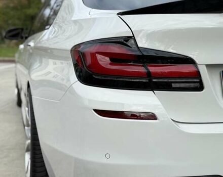 БМВ 5 Серия 2016 в Коростене на Automoto.ua Белый БМВ 5 Серия, объемом двигателя 2.99 л и пробегом 230 тыс. км за 25999 $, фото 19 на Automoto.ua