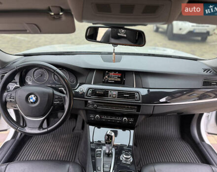 Белый БМВ 5 Серия, объемом двигателя 2 л и пробегом 110 тыс. км за 21000 $, фото 10 на Automoto.ua