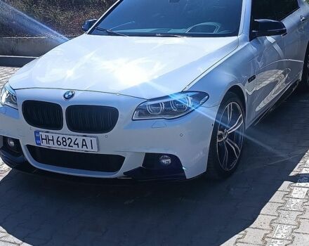 Белый БМВ 5 Серия, объемом двигателя 2.99 л и пробегом 206 тыс. км за 23000 $, фото 19 на Automoto.ua