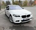 Белый БМВ 5 Серия, объемом двигателя 2 л и пробегом 196 тыс. км за 19500 $, фото 5 на Automoto.ua