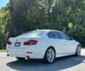 Белый БМВ 5 Серия, объемом двигателя 3 л и пробегом 76 тыс. км за 3600 $, фото 6 на Automoto.ua