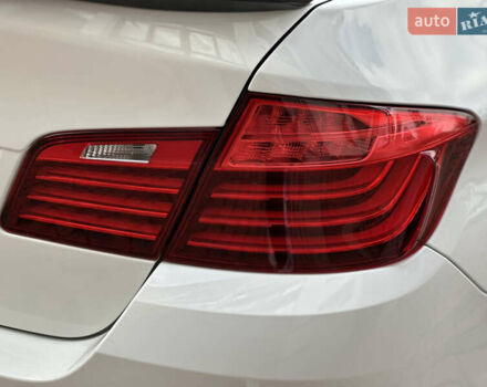 БМВ 5 Серия 2016 в Ивано-Франковске на Automoto.ua Белый БМВ 5 Серия, объемом двигателя 2 л и пробегом 230 тыс. км за 15450 $, фото 38 на Automoto.ua