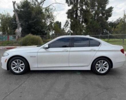 Белый БМВ 5 Серия, объемом двигателя 2 л и пробегом 99 тыс. км за 9000 $, фото 3 на Automoto.ua